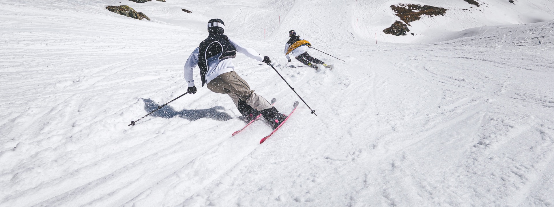 SPRING SKIING